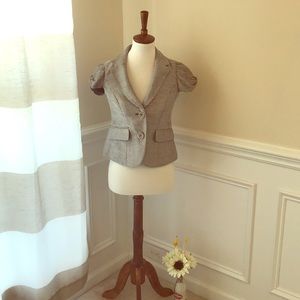 THE LIMITED Women’s Short Sleeve Blazer
